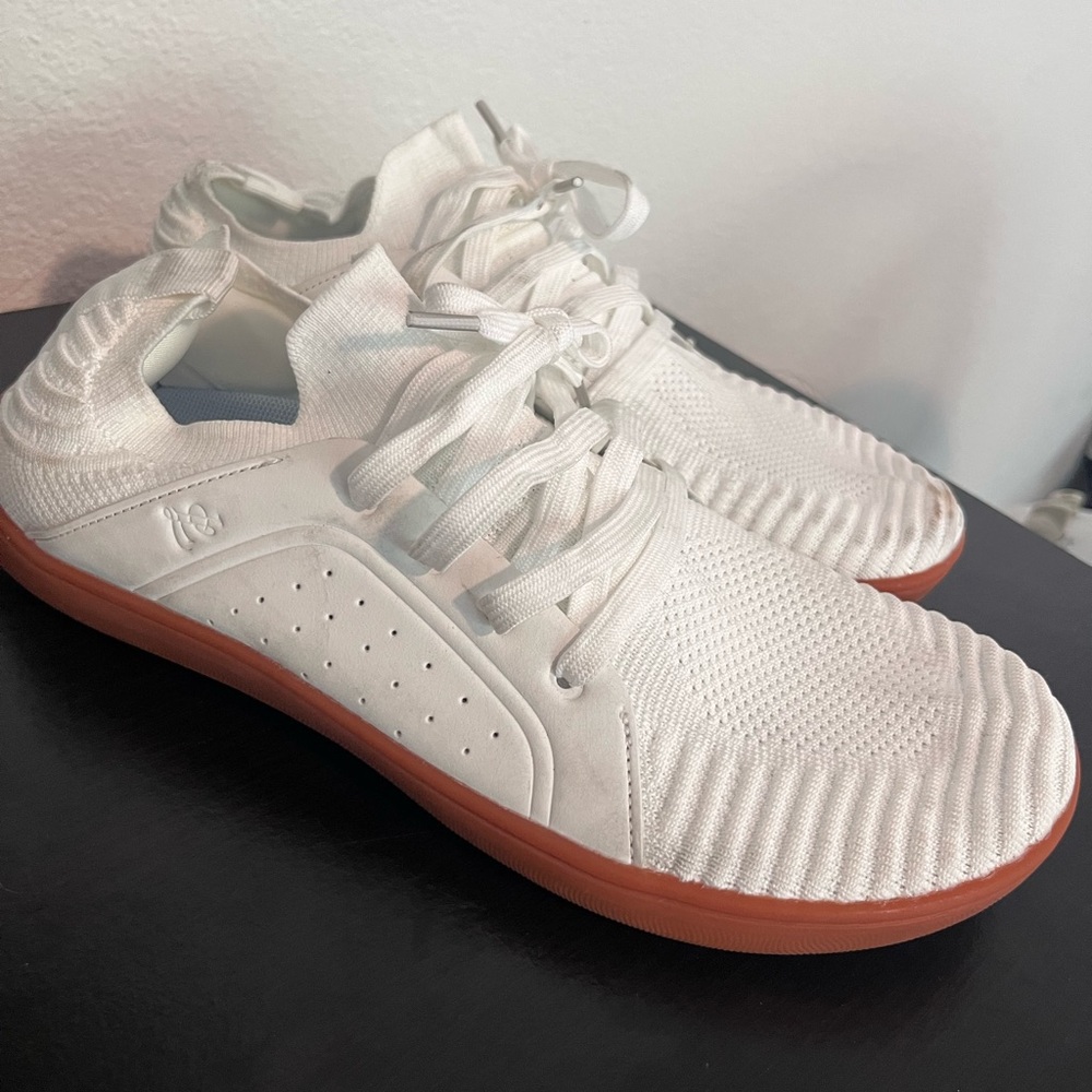 White Barefoot Shoes Size EU 42 - See size notes